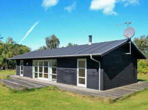 Beautiful Holiday Home in Tranek r with Barbecue
